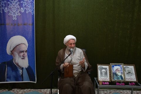 تصاویر/ آیین نکوداشت 80 سال مجاهدت آیت الله شیخ عزیزالله خسروی در خوی