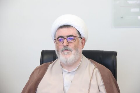 تصاویر / جلسه شور ای حوزه علمیه استان قزوین با حضور مدیر منطقه ۲ حوزه قائم مقام امور استانها ی حوزه های علمیه کشور