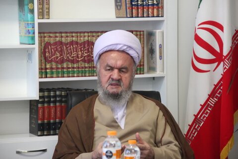 تصاویر / جلسه شور ای حوزه علمیه استان قزوین با حضور مدیر منطقه ۲ حوزه قائم مقام امور استانها ی حوزه های علمیه کشور