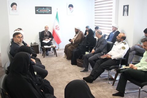 تصاویر / نشست هماهنگی برنامه های جشن غدیر در استان قزوین