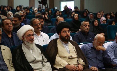 تصاویر/ گردهمایی خانواده خادمین حسینی در بوشهر