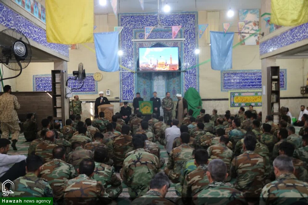 خادمان حرم امام رضا (ع) گروه۴۴ توپخانه نزاجا را نورانی کردند + تصاویر