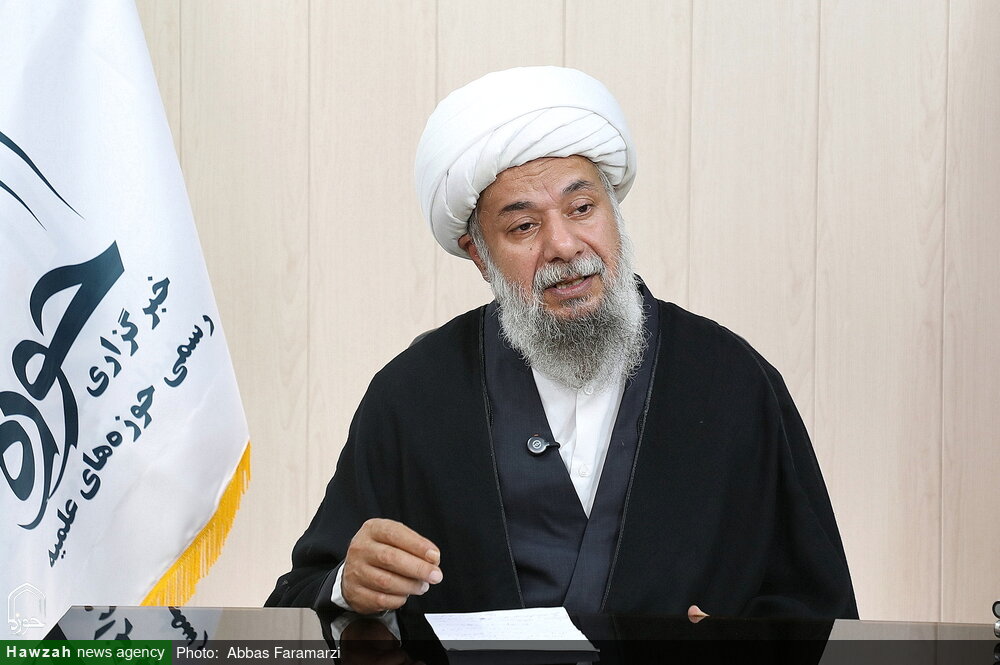 شباهتهای فتنه اخیر با جنگ احزاب / آیا در مقابل جنایات اغتشاشگران باید رأفت اسلامی داشت؟