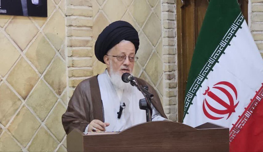 إحياء ذكرى رحيل الإمام الخميني (ره) في النجف الأشرف بالعراق إحياء ذكرى رحيل الإمام الخميني (ره) في النجف الأشرف بالعراق