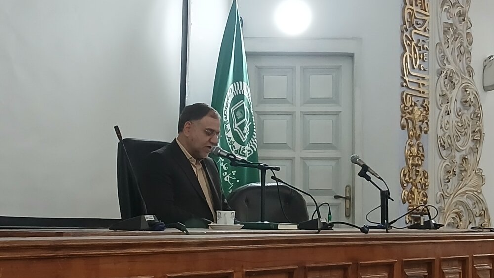 تمام شاخصه‌های امام خمینی(ره) در رهبری حضرت آیت‌الله خامنه‌ای تداوم یافته است