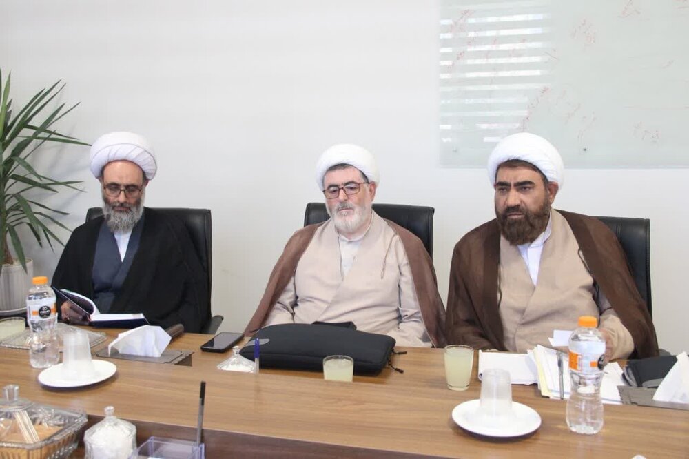 بسیاری از تکالیف حوزویان در پیام رهبر معظم انقلاب به خوبی نمایان شد