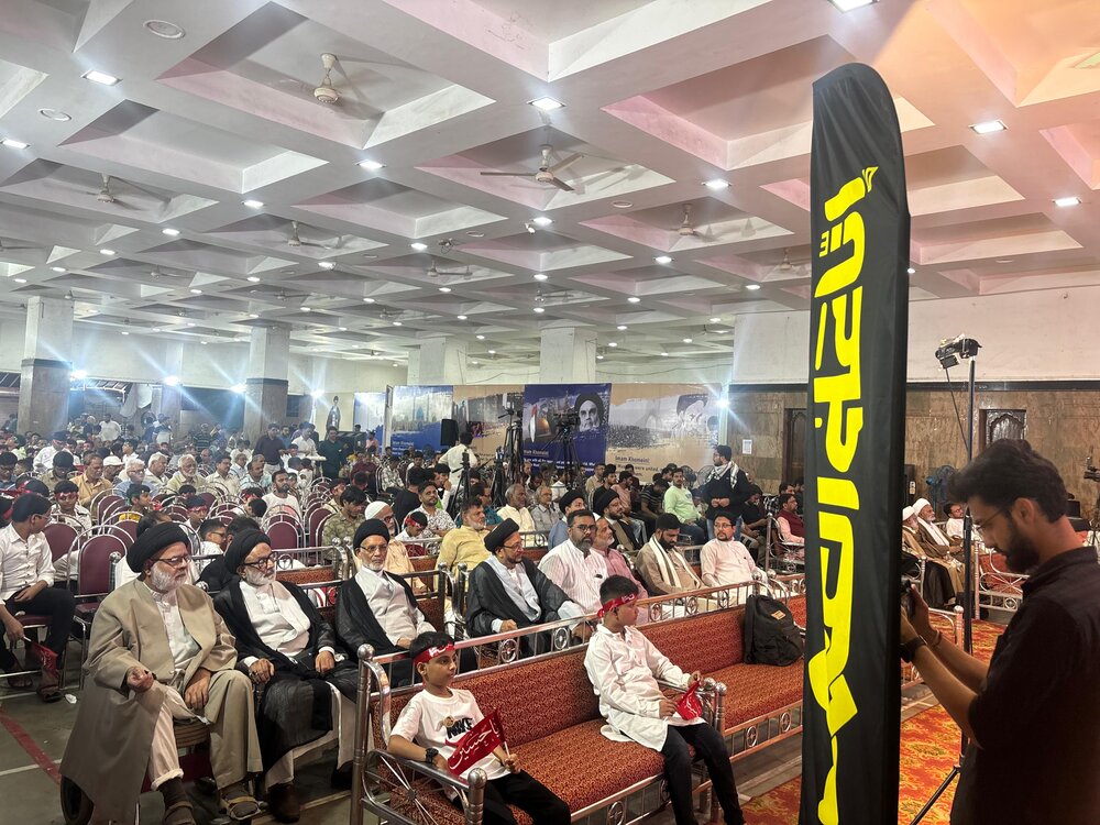 برگزاری  مراسم باشکوه «یاد امام راحل» در بمبئی همزمان با سالگرد ارتحال امام خمینی (ره)