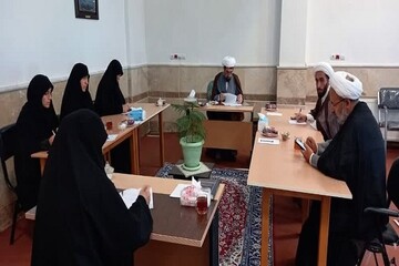 نشست کارگروه پایان‌نامه‌نویسی در اردبیل برگزار شد