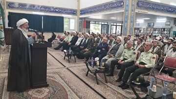 عامل پیروزی انقلاب اسلامی؛ اتکاء حضرت امام(ره) به خدا و حمایت مردم بود