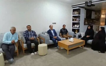 خانواده‌ شهدا، سرمایه‌های معنوی کشور هستند