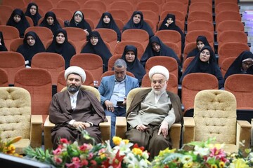 تصاویر/ نشست تخصصی غدیر ویژه مبلغین و مبلغات شهرستان کامیاران و سنندج