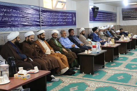 تصاویر/آیین تکریم و معارفه مدیر مدرسه علمیه موسی بن جعفر(ع) بهبهان برگزار شد