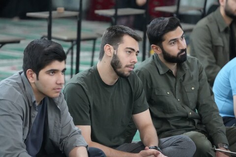 جلسه هفتگی تفسیر قرآن کریم در مسجد المهدی فردیس