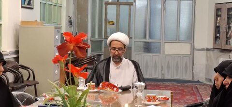 تصاویر/بازدید مدیر حوزه علمیه خواهران استان مرکزی از مدرسه علمیه الزهرا (س) اراک