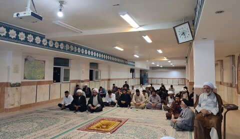 تصاویر/ نشست طلاب مدرسه علمیه الغدیر نراق با  نماینده مردم محلات و دلیجان در مجلس شورای اسلامی