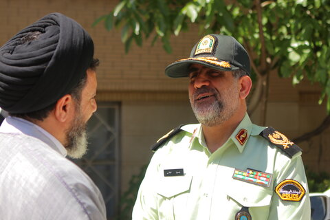 دیدار  فرمانده نیروی انتظامی استان همدان با آیت الله موسوی اصفهانی