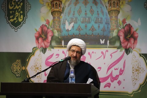 تصاویر/ درس اخلاق نماینده ولی فقیه در مدرسه علمیه ولیعصر(عج)تبریز