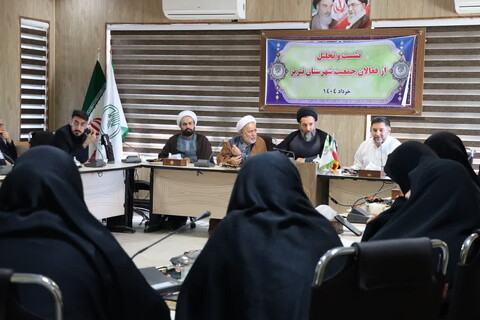 تصاویر/ درس اخلاق نماینده ولی فقیه در مدرسه علمیه ولیعصر(عج)تبریز