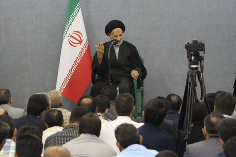 دیدار جمعی از فعالان اقتصادی در خراسان جنوبی