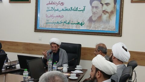 نهضت امام خمینی(ره)، ثمره اعتماد تاریخی به مرجعیت شیعه است