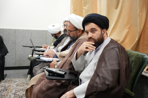 تصاویر/ بازدید مدیر حوزه علمیه استان تهران از مرکز تخصصی حوزوی قاسم ابن الحسن علیهما السلام