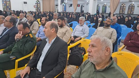 تصاویر/ بدرقه کاروان زائران حرم امام خمینی(ره) در بوشهر