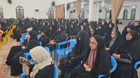 تصاویر/ بدرقه کاروان زائران حرم امام خمینی(ره) در بوشهر