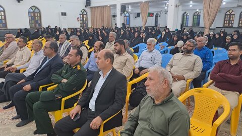 تصاویر/ بدرقه کاروان زائران حرم امام خمینی(ره) در بوشهر