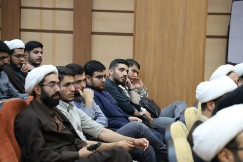 تصاویر/ نشست تخصصی غدیر ویژه مبلغین و مبلغات شهرستان کامیاران و سنندج