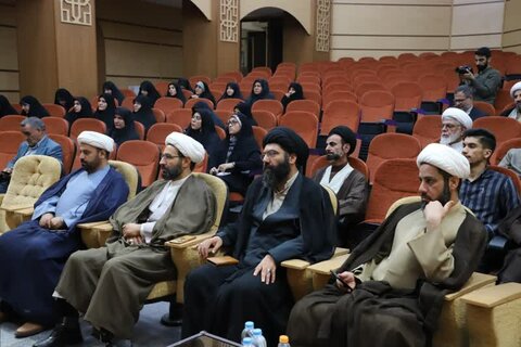 تصاویر/ نشست تخصصی غدیر ویژه مبلغین و مبلغات شهرستان کامیاران و سنندج