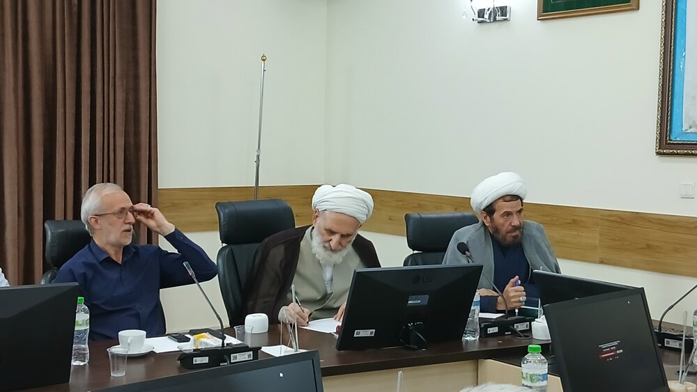 آیت‌الله میلانی با بصیرت انقلابی، در صف مقدم حمایت از امام خمینی(ره) ایستاد