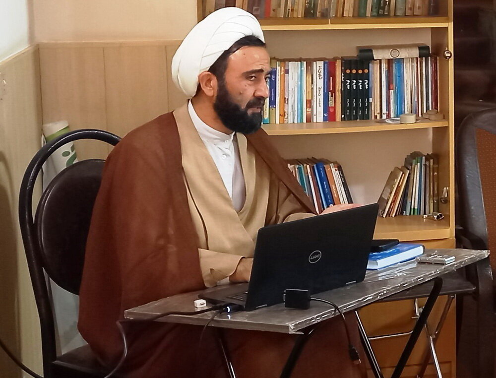 امام خمینی(ره) روحیه استقلال‌طلبی را بین مسلمانان جهان احیا کرد