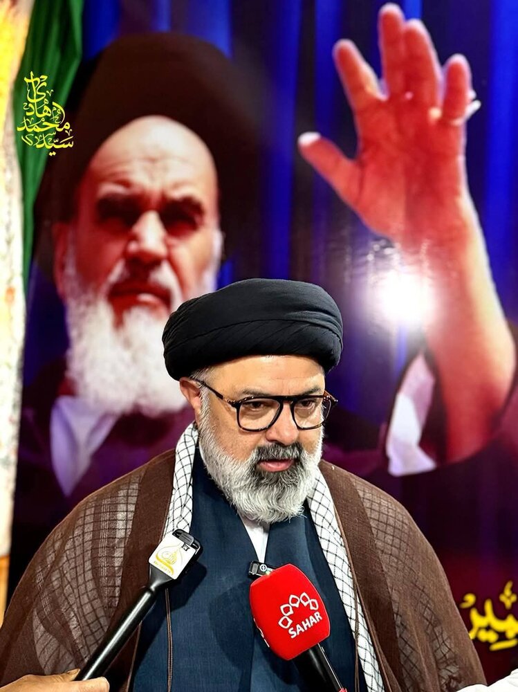 इमाम खुमैनी का संदेश आज भी दुनिया के दबे-कुचले लोगों के दिलों में जिंदा है