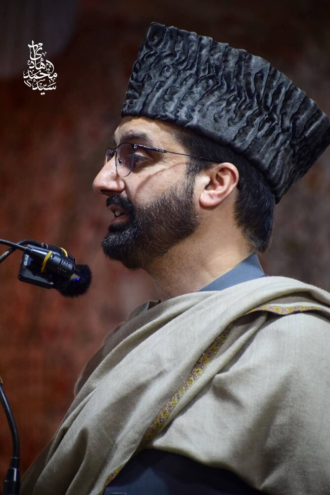 इमाम खुमैनी का संदेश आज भी दुनिया के दबे-कुचले लोगों के दिलों में जिंदा है