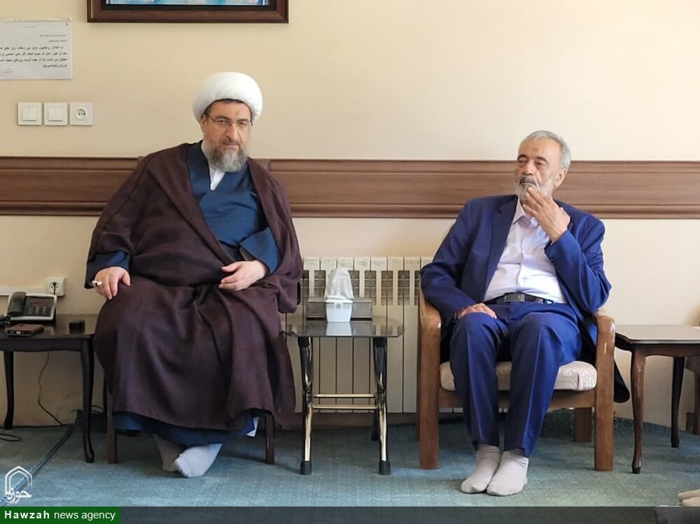 تهذیب نفس مدیران، شرط اقامه نماز در جامعه/ نقش بی‌بدیل نماز در حکومت اسلامی