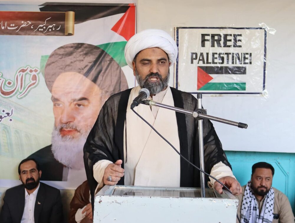 امام خمینی (ره) نماد واقعی دفاع از مظلومان، مقاومت در برابر ظلم و تجلیگاه غیرت اسلامی است