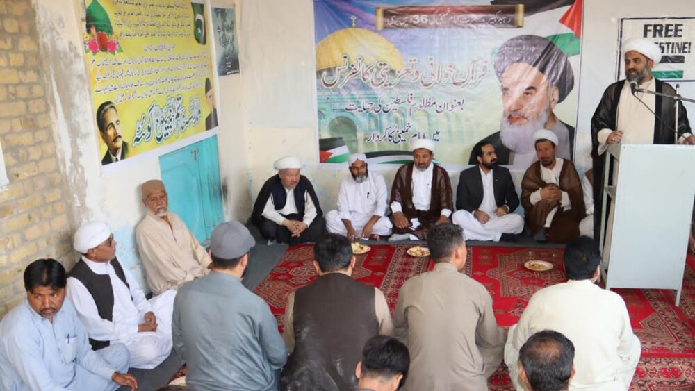 امام خمینی (ره) نماد واقعی دفاع از مظلومان، مقاومت در برابر ظلم و تجلی‌گاه غیرت اسلامی است