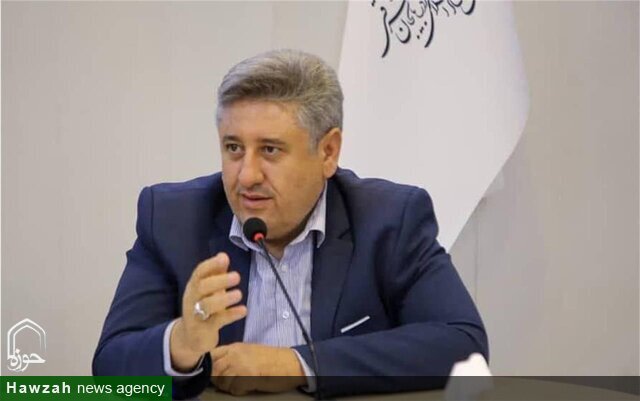 یادداشت/ رسالت اهالی فرهنگ، ترویج صداقت و عدالت در سایه مکتب امام است