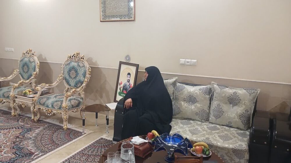 دیدار امام جمعه کاشان با تعدادی از خانوادههای شهدا+عکس