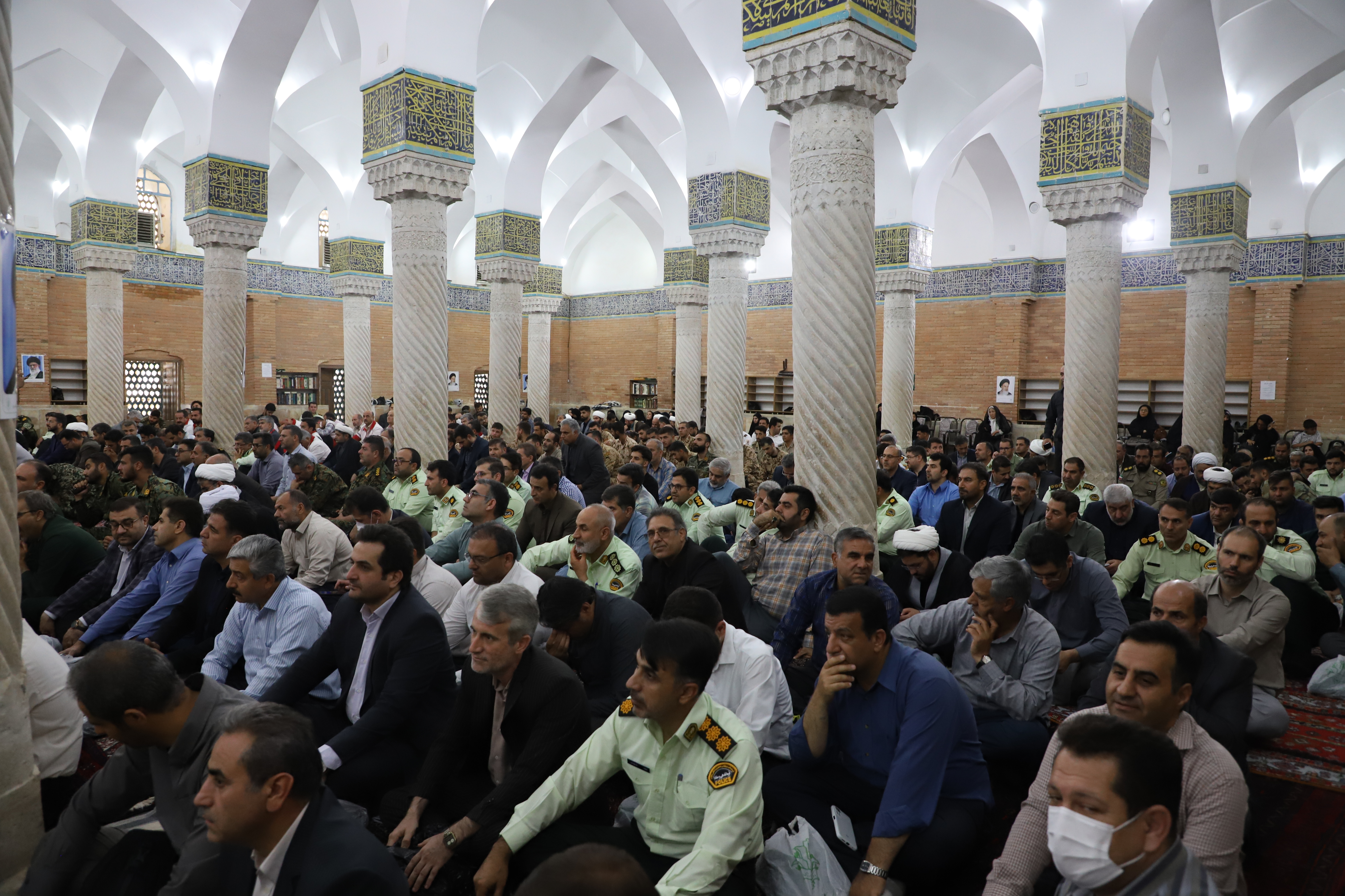 تصاویر/ مراسم سی و ششمین سالگرد ارتحال امام خمینی (ره) و قیام ۱۵ خرداد در سنندج