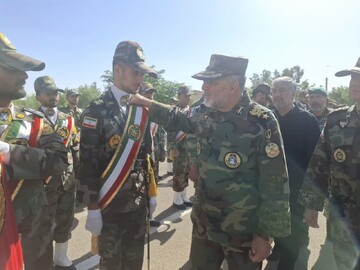 تصاویر/ بازدید فرمانده نیروی زمینی ارتش از دستاوردهای جدید موشکی