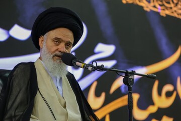 کلیپ |بزرگداشت سی و ششمین سالگرد ارتحال امام خمینی (ره) در محل مصلای تبریز