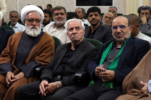 بزم انس شاعران و مداحان آیینی