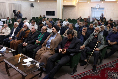 بزم انس شاعران و مداحان آیینی