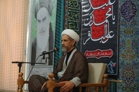 مراسم شهادت امام محمد باقر علیه السلام و رحلت امام خمینی (ره) در حوزه علمیه همدان