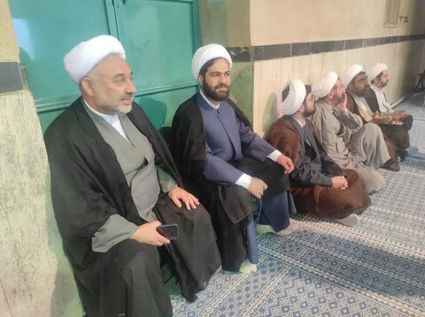 تصاویر / تجدید میثاق مدیریت ومعاونین مرکز مدیریت حوزه علمیه استان قزوین با امام خمینی (ره) وشهدا