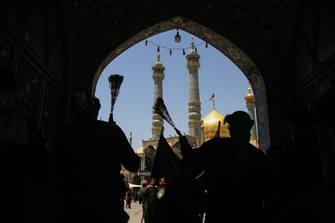 سوگواری دسته‌جات عزای امام باقر (ع) در حرم حضرت معصومه(س)