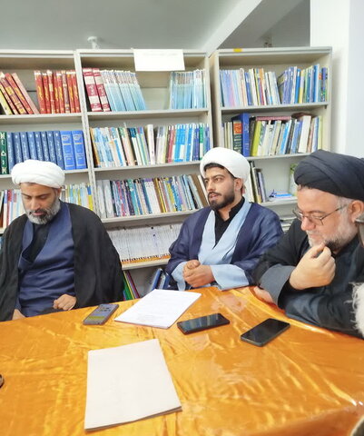 تصاویر/ نشست ویژه سالگرد ارتحال امام خمینی(ره) در آران و بیدگل