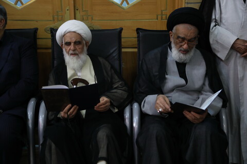 تصاویر / مراسم سالگرد ارتحال امام خمینی (ره) از سوی مقام معظم رهبری در قم