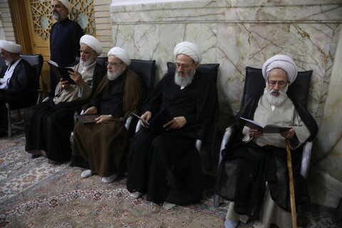 تصاویر / مراسم سالگرد ارتحال امام خمینی (ره) از سوی مقام معظم رهبری در قم